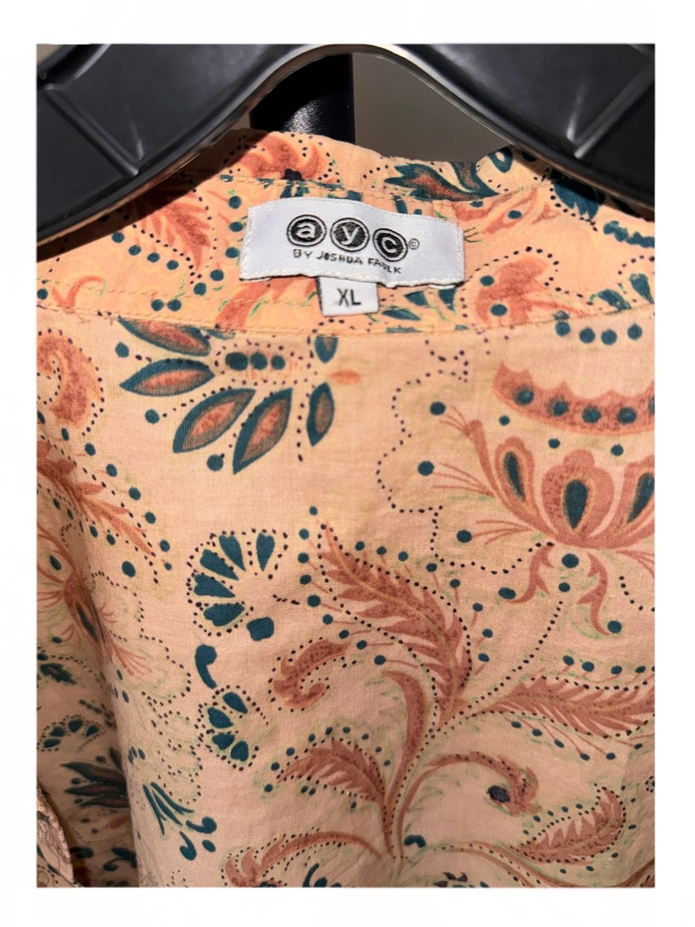 Paisley Patterned Button-Up Shirt - Picture 4 of 4